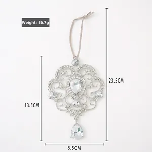 Pendentif flocon de neige baroque en argent avec strass, mesure 13,5 cm et pèse 56,7 g