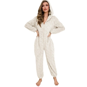 Pigiama intero bianco con cappuccio da donna con trama a trecce e chiusura a zip