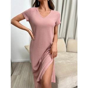 Camicia da notte rosa in maglia a nido d'ape con scollo a V e spacco laterale donna