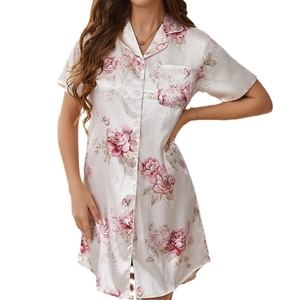 Nuisette à manches courtes en soie glacée pour femme avec imprimé floral et col chemise