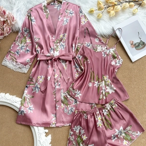 Peignoir en Satin Floral pour Femmes Caraco Et Shorts Garniture en Dentelle Doux Soyeux Loungewear Vêtements de Nuit pour Femme