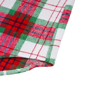 Karosshirt-Jacke zu Weihnachten mit rot-grünem Muster und feiner Kantenverarbeitung