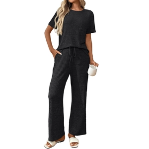 Women's 2-piece ribbed loungewear set with short sleeve top and drawstring wide leg pants
