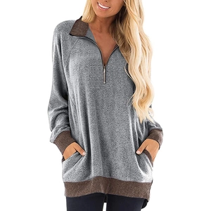 Sweat-shirt gris pour femmes avec bordures marron et col montant à demi-fermeture