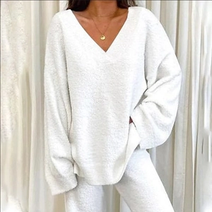Women's cozy white plush V-neck loungewear set with soft fuzzy chenille material