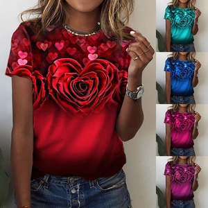 T-shirt d'été pour femmes avec imprimé cœur rose 3D disponible en cinq coloris variés