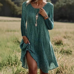 Robe longue femme vert foncé à pois blancs, manches longues et col rond élégant et fluide