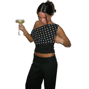 Polka dot one-shoulder crop top with black waist tie for women summer fashion