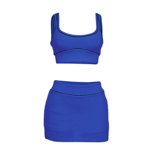 Königsblaues zweiteiliges Set mit Crop-Top und Minirock und schwarzen Paspeln