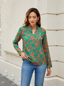 Green V-neck long sleeve floral print shirt for women with vintage orange flower pattern