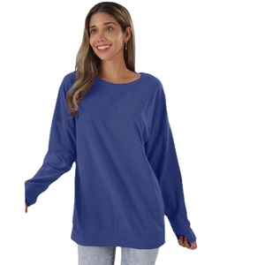 Sweat-shirt bleu foncé pour femme avec col rond à surpiqûres et coupe décontractée