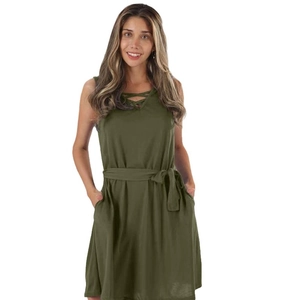 Robe sans manches vert armée col en V avec cordon à la taille et détails croisés