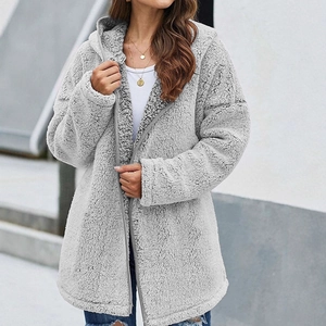 Cappotto grigio con cappuccio da donna in pile orsetto con vestibilità casual larga