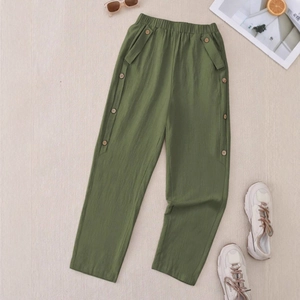 Retro loose casual army green trousers with elastic waist and decorative buttons