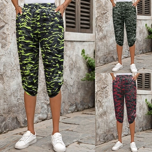 Damen Casual Camouflage Print Caprihose Elastische Taille Kordelzug Taschen Mode Streetwear Sommer Outdoor Hosen