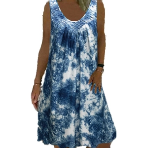 Damen Sommerkleid ärmellos mit U-Ausschnitt Tie-Dye-Print und Metallic-Netzbesatz