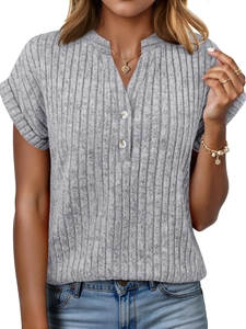 Top gris de punto acanalado para mujer con cuello en V y botones de manga corta murciélago