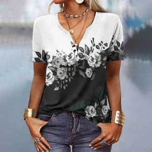 Women's V-neck short sleeve T-shirt with black and white gradient rose floral print
