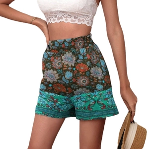 Pantaloncini boho donna a vita alta con stampa floreale, bottoni ed elastico in vita