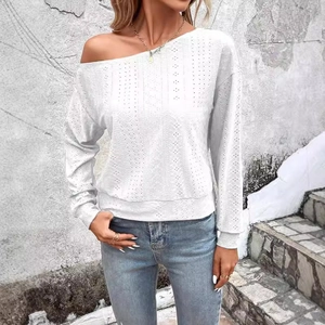 T-Shirt Décontracté pour Femmes Épaules Dénudées Manches Longues Ajouré Texture Œillets Col Bateau Haut Uni Mode