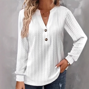 Witte dames Henley-shirt met V-hals, lange mouwen en gebreide kabeltextuur design
