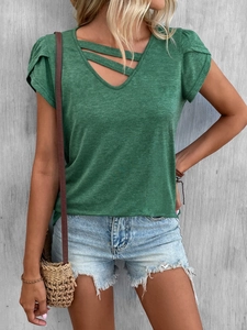 T-shirt vert pour femme avec col en V à brides croisées et manches pétales