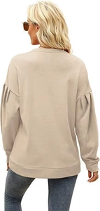Rückansicht eines beigen Oversized-Sweatshirts mit stylischen Puffärmeln für Damen