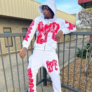 Weißes Y2K-Zip-Hoodie-Set in Übergröße mit auffälligen roten Graffiti-Prints und Jogger