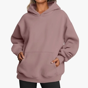 Dusty rose oversized hoodie with drop shoulders and large front kangaroo pocket