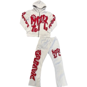Weißes Y2K-Hoodie-Set mit roten Graffiti-Prints und Streetstyle-Grafiken