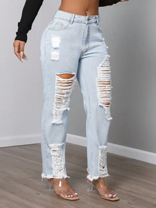 Jeans da donna a vita alta blu chiaro con strappi decorativi e orlo a taglio vivo