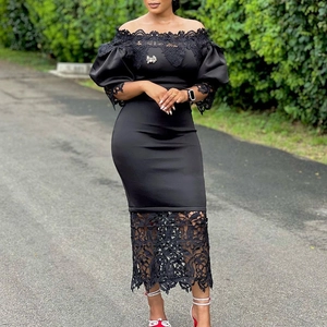 Elegant plus size black off-shoulder dress with lace拼接 stitching and slim-fit midi design