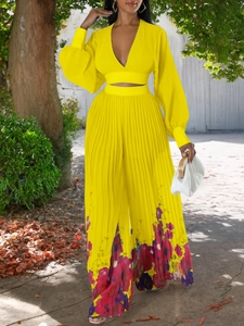 Women Pleated Chiffon Top And Wide Leg Floral Print Pants Outfits Elegant V Neck Long Sleeve Vacation Clothing For Ladies