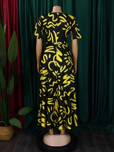 Elegant African print maxi dress with yellow abstract patterns on black short sleeve design