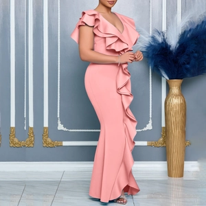 Detail of elegant pink V-neck mermaid dress with layered ruffles and slim-fit design