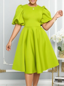 Robe ligne A vert citron élégante avec manches bouffantes, col rond et taille cintrée