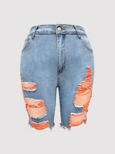 High-Waist-Jeansshorts in Hellblau mit markantem orangefarbenem Mesh-Patchwork-Detail