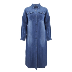 Robe chemise longue en jean bleu foncé à manches longues avec poches et fini délavé