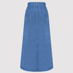 Detail view of high-waist denim skirt featuring back pockets and classic stitching accents