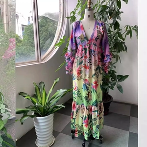 Vestido largo de mujer con cuello en V, estampado floral de leopardo y manga volante