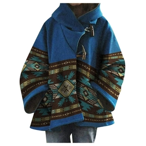 Manteau bleu roi à capuche avec boutons brandebourg et imprimés ethniques style poncho
