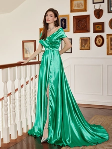 Robe de Soirée Élégante en Satin pour Femmes Épaules Dénudées Col en V Fente Haute Longue avec Traîne pour Banquet Mariage