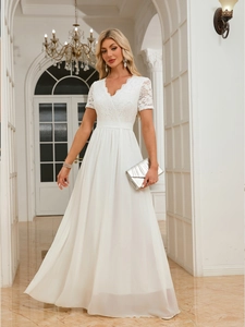 Elegant white V-neck lace chiffon long dress for formal evening parties and weddings
