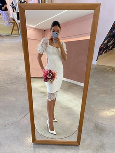 Robe Élégante en Dentelle Florale Blanche pour Femmes Manches Bouffantes Courtes Col Carré Coupe Slim Bodycon Robe de Fête