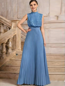 Elegant sleeveless blue pleated maxi dress with sequined bodice and high waist
