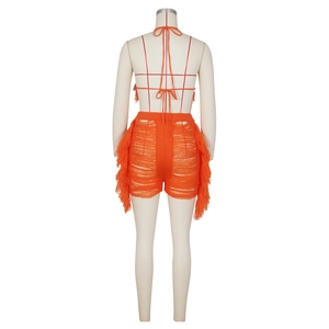 Détails de l'ensemble deux pièces orange au crochet avec tricot ajouré et franges