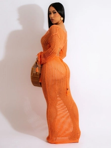 Robe longue sexy en crochet orange avec dos nu et manches longues pour femmes