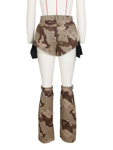 Driedelige camouflage shorts set voor dames met beenwarmers en gerafelde randen