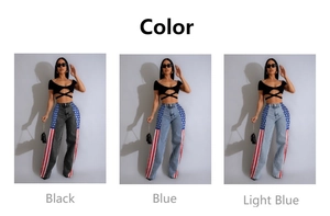 Dettaglio dei motivi bandiera americana su jeans a vita alta a gamba larga in tre colori