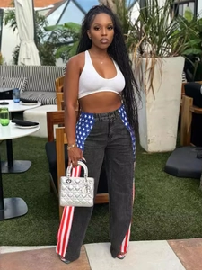 Jeans donna a vita alta e gamba larga con patchwork bandiera americana e stampe laterali